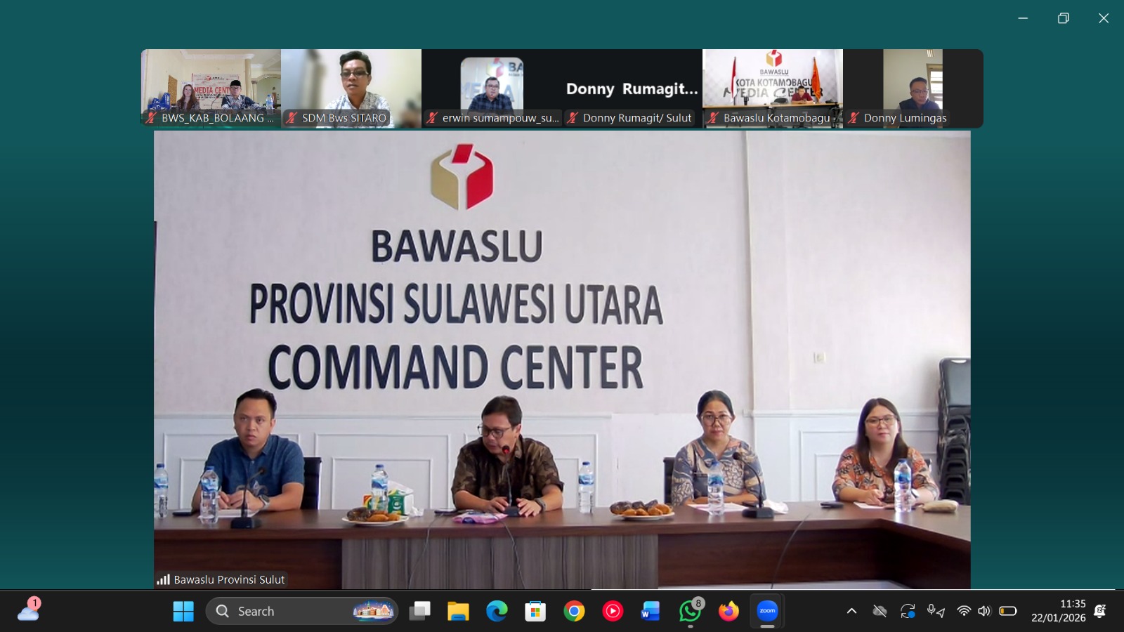 foto bersama ketua bawaslu provinsi sulut dalam rakor via zoom meeting