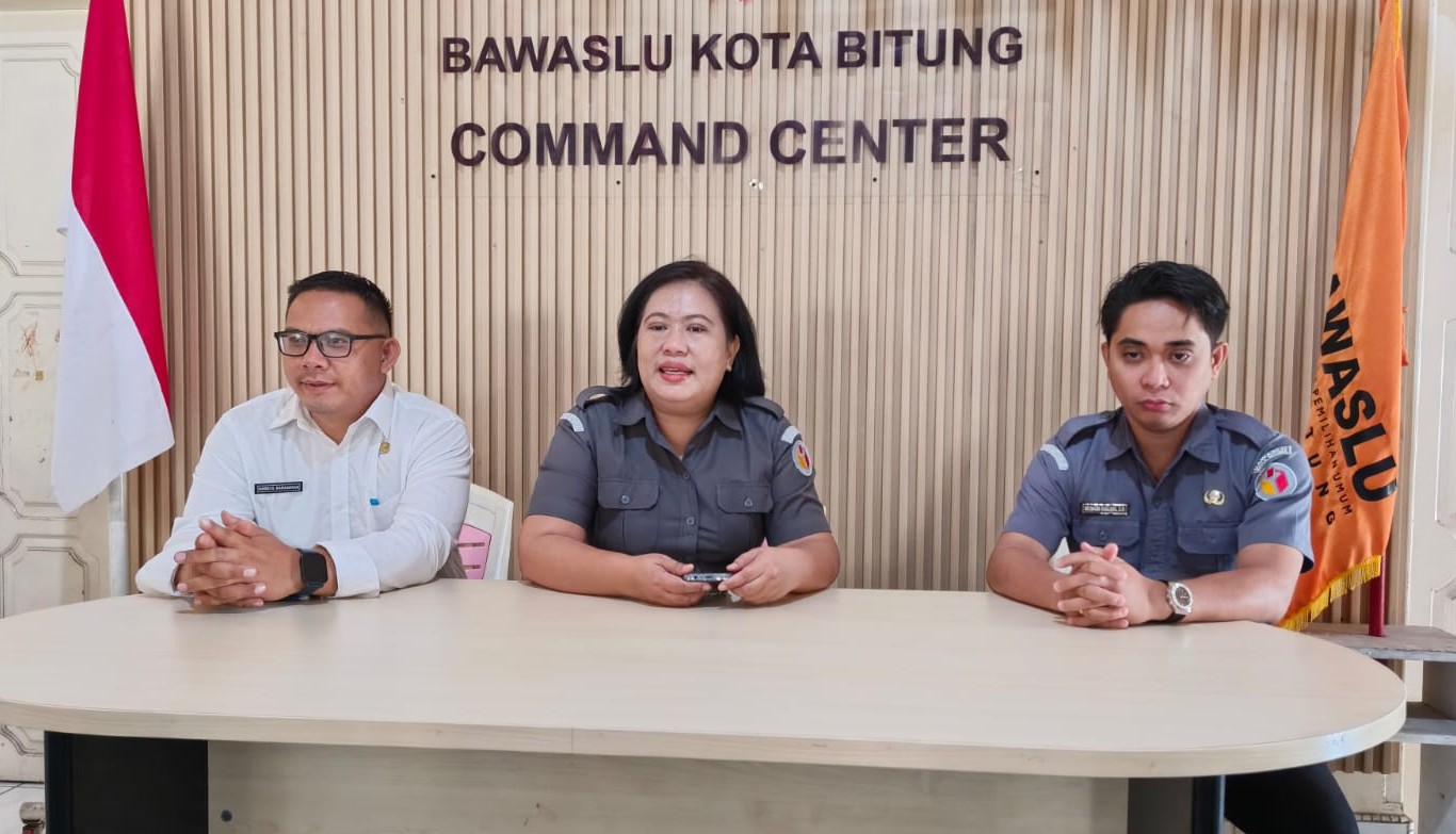 foto rapat kerja