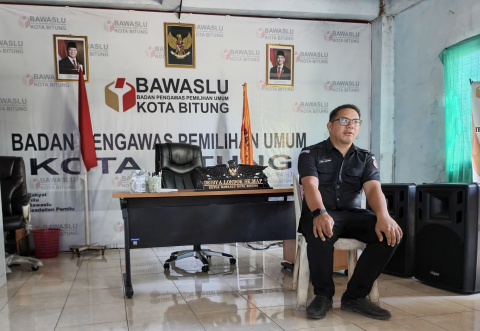 foto rapat kerja