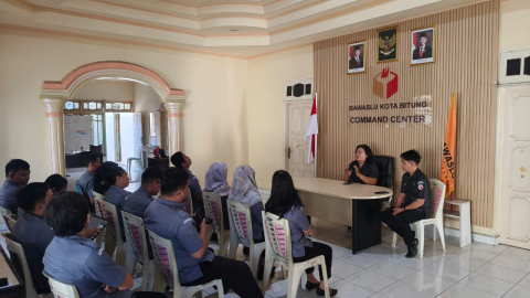 foto rapat kerja