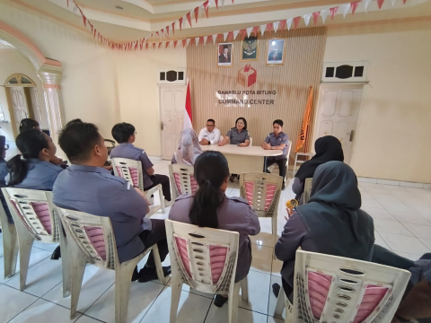 foto rapat kerja