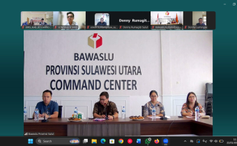 foto bersama ketua bawaslu provinsi sulut dalam rakor via zoom meeting
