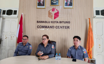 foto rapat kerja