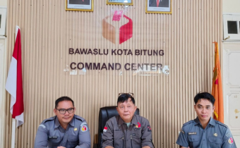 foto rapat kerja