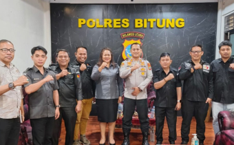 foto rapat kerja