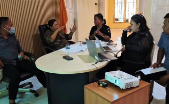 foto rapat kerja